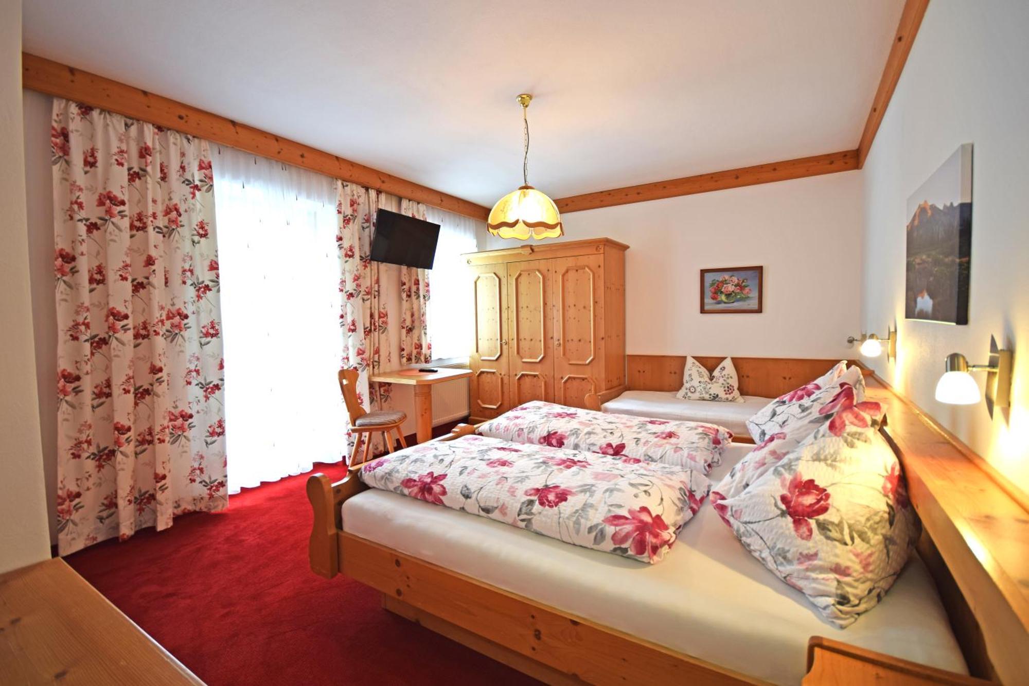 Pension Lachmayer Krimml Esterno foto